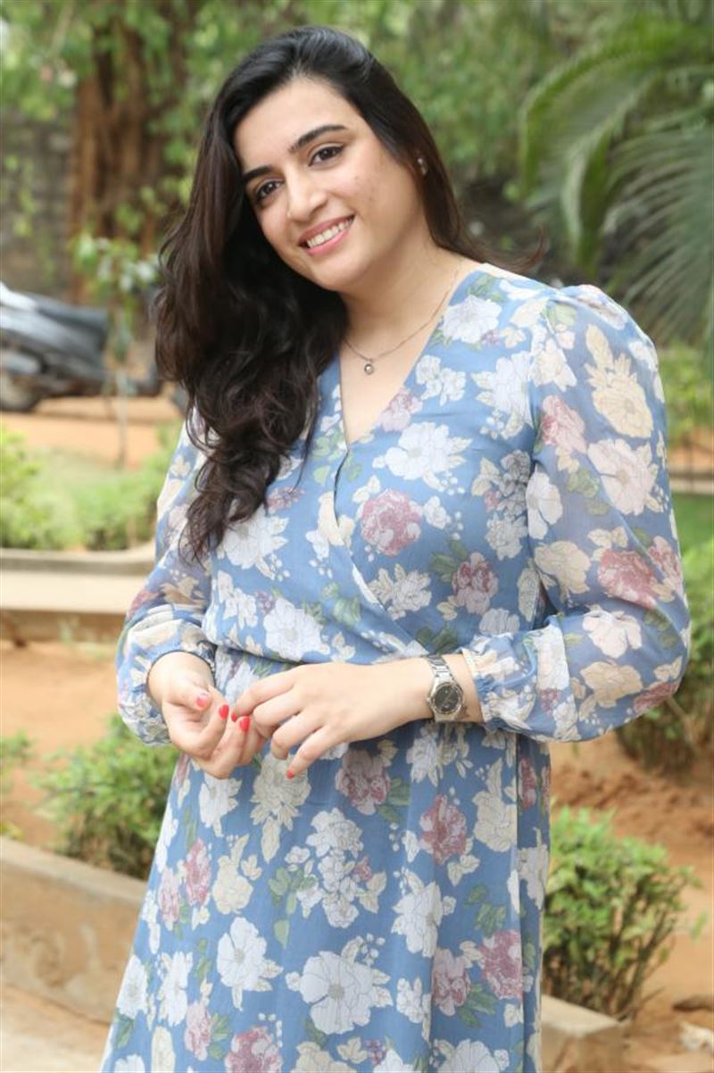 Telugu Actress Krishna Manjusha at Konchem Hatke Movie Launch